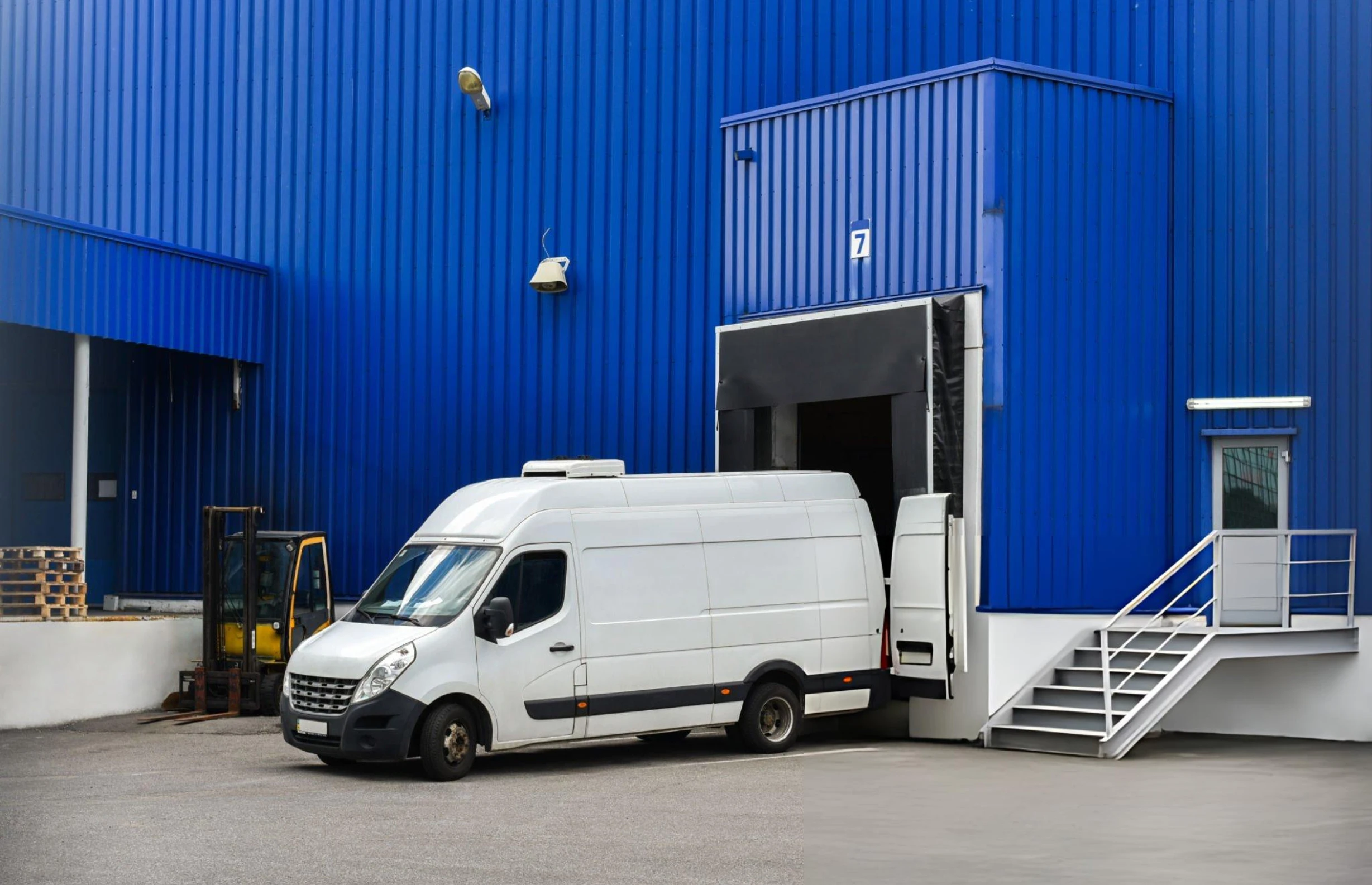 LESS THAN TRUCKLOAD